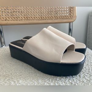 Cream platform mules